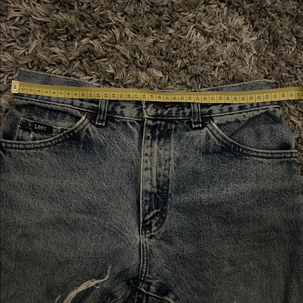 Lee Women's Blue Denim Shorts - Picture 8 of 10
